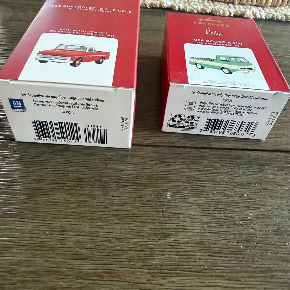 Hallmark Keepsake All-American Trucks 1966 Chevrolet C-10 & 1966 Dodge A-100 Set